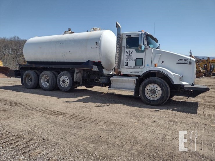 2008-kenworth-t800-image-3