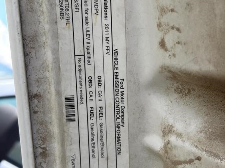 2011-ford-f250-image-8