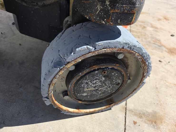 2017-jlg-1930es-image-28