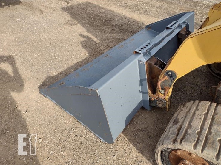 2005-caterpillar-287b-image-19