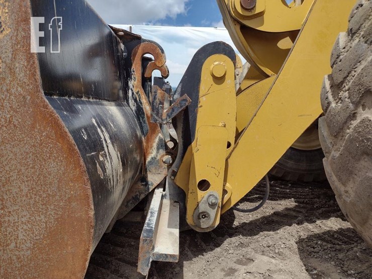 2015-caterpillar-914k-image-25