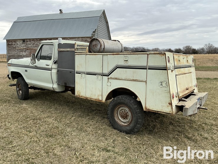 1975-ford-f250-image-7
