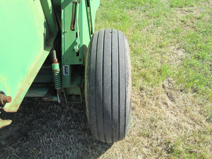 john-deere-375-image-16