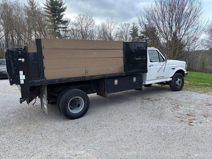 1997-ford-super-duty-dump-truck-image-4