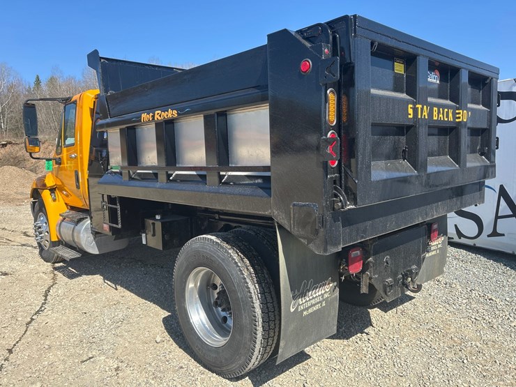 2013-international-durastar-4300-image-3