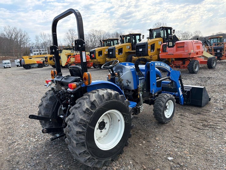 new-holland-workmaster-40-image-4