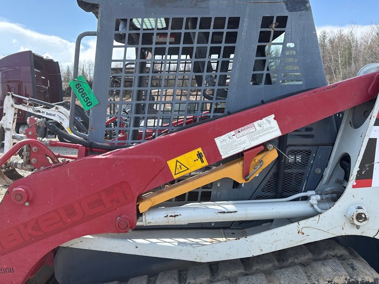 takeuchi-tl8-image-16