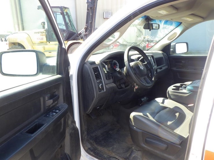 2014-dodge-1500-image-5