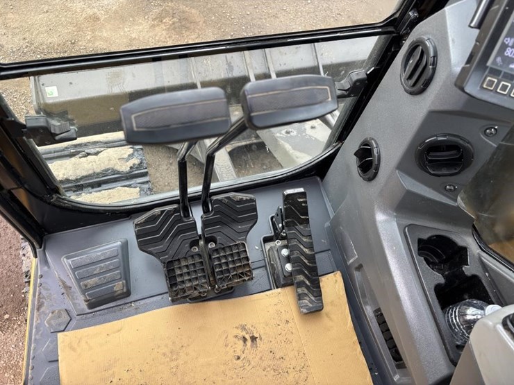 2020-caterpillar-308cr-image-26