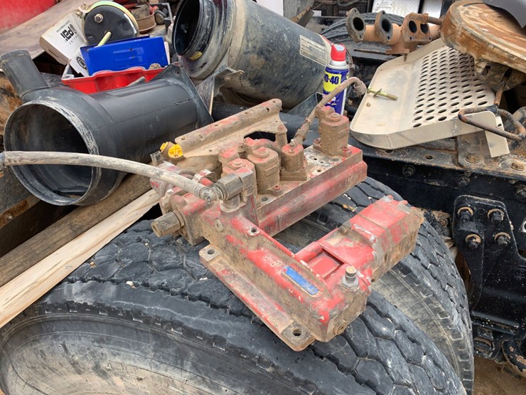 kenworth-w900l-image-13