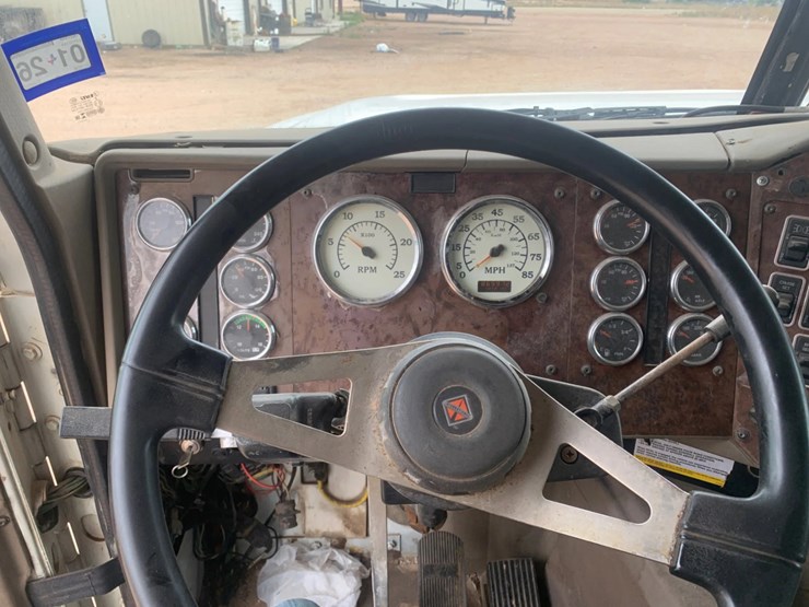 2007-international-9900i-image-15
