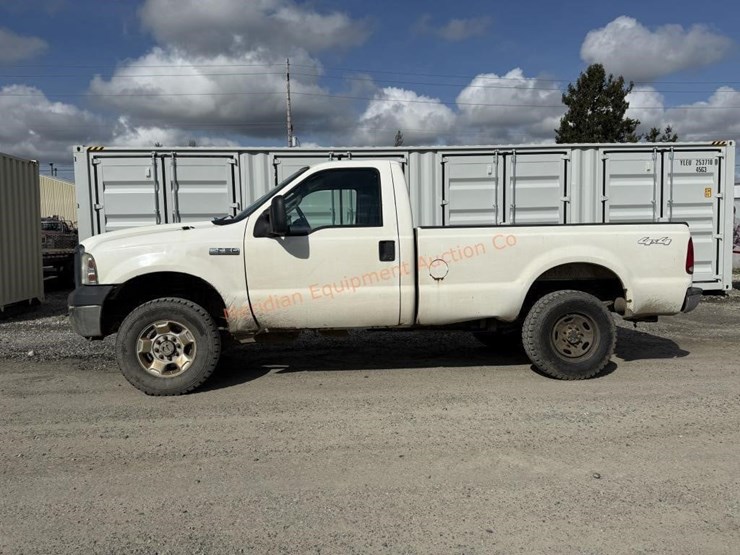 2006-ford-f250-xl-image-2