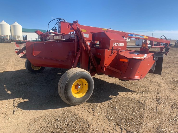 2011-new-holland-h7460-discbine-image-6