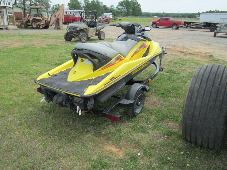 #36746-•-seadoo-bombardier-gtx-4tec-supercharged-jet-ski-w/trailer-zzn18303a404-image-3