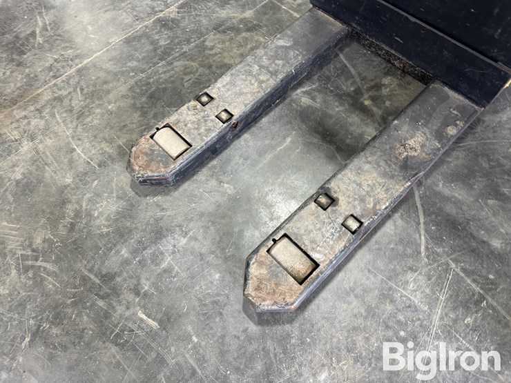 yale-mpb045vgn24t2634-electric-pallet-jack-image-19