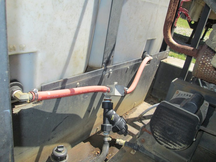 #36732-•-mi-t-m-102"-t/a-steel-3500-power-washer-trailer-image-15