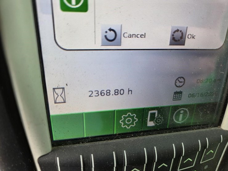 sennebogen-738e-tree-handler-image-13