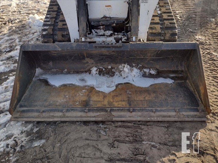 2020-bobcat-t870-image-18