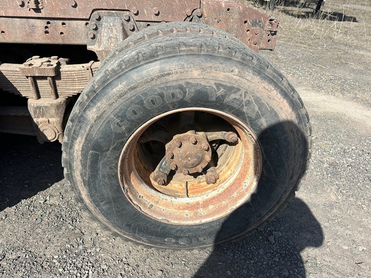 1984-ford-tractor-image-55