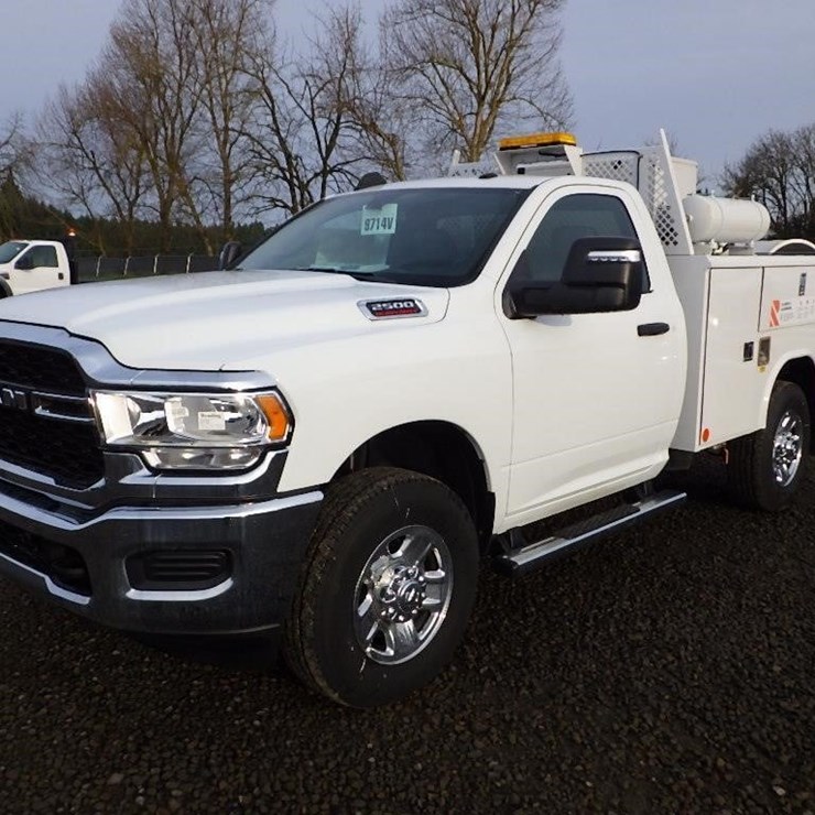 2024 DODGE RAM 2500