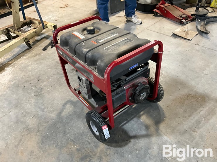 briggs-&-stratton-030210-portable-generator-image-7