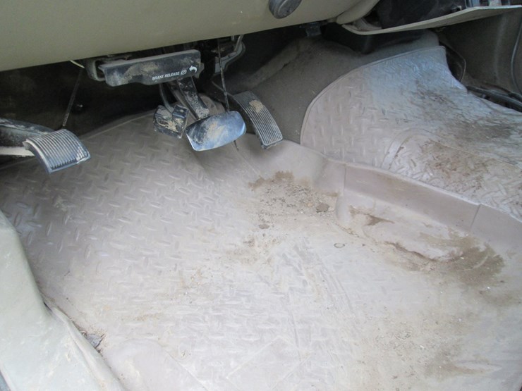 2005-ford-f350-image-30