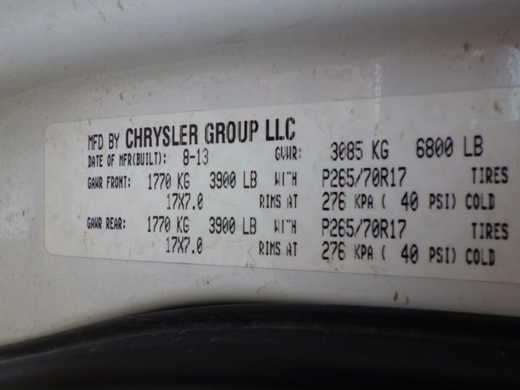 2014-dodge-1500-image-16