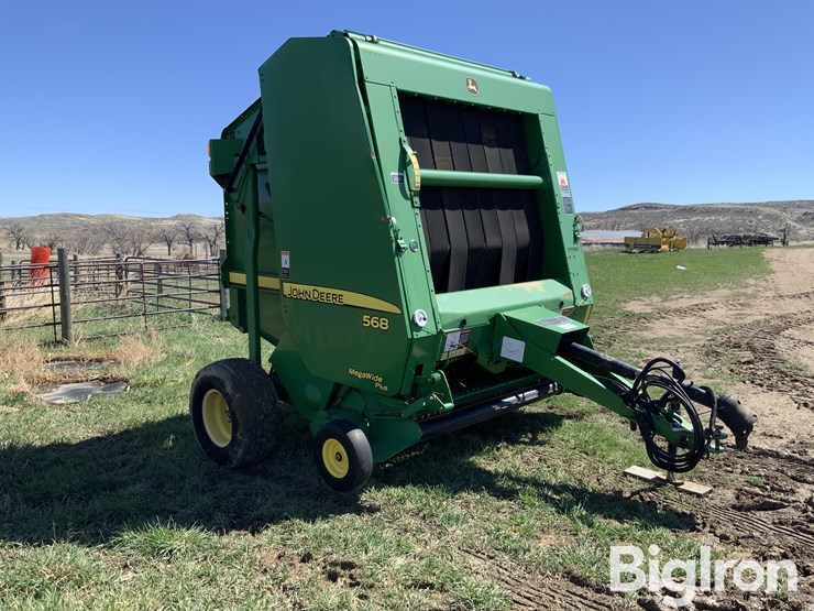 2010-john-deere-568-image-3