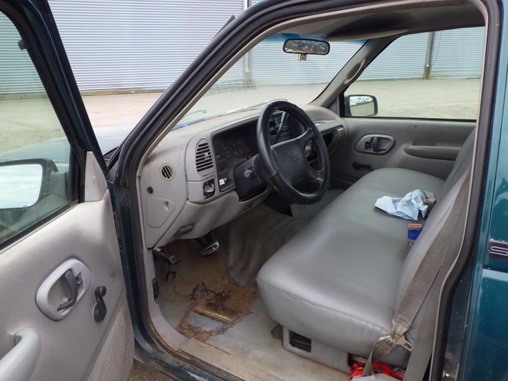 1995-gmc-1500-image-5