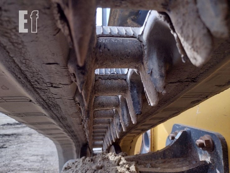 2023-deere-325g-image-14