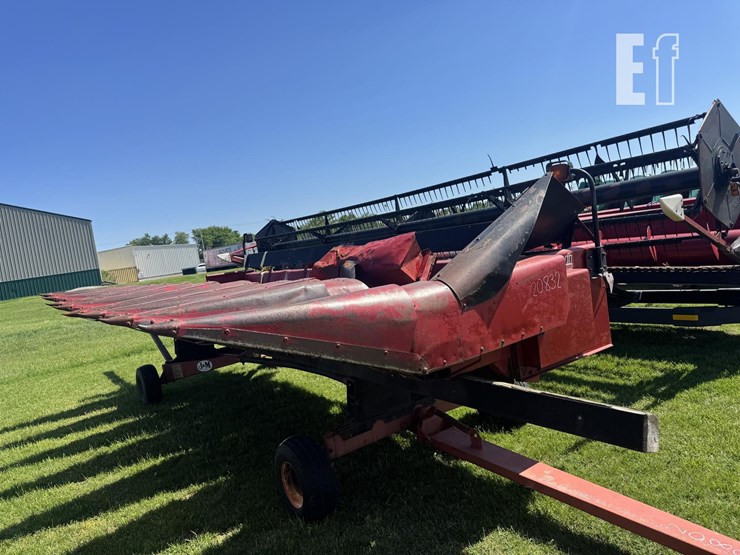 case-ih-1083-image-1