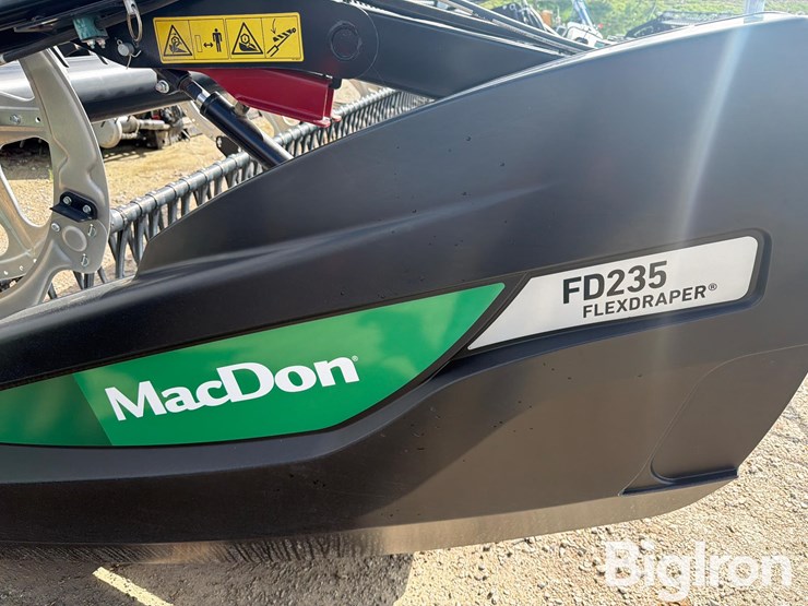 2023-mac-don-fd235-image-9