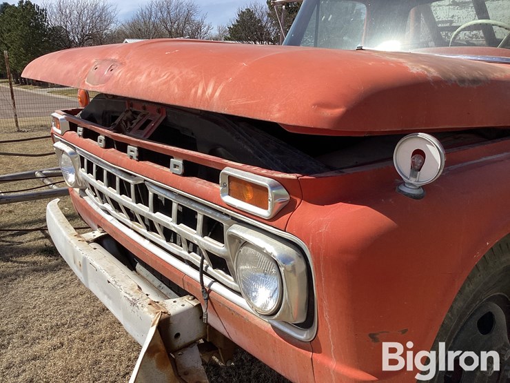 1965-ford-f600-image-10