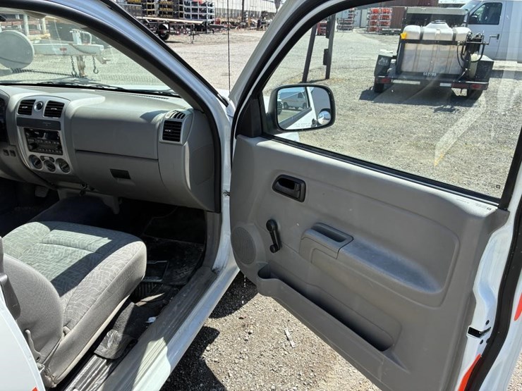 2008-chevrolet-colorado-image-9