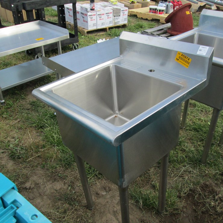 #45974 • Unused Trinty Stainless Steel Sink
