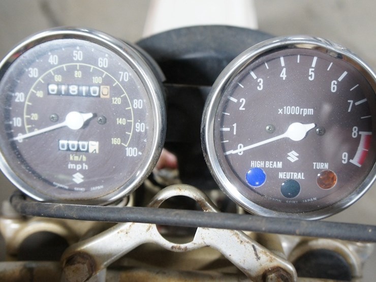 1978-suzuki-sp370-motorcycle-image-7