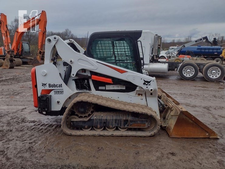 2017-bobcat-t595-image-3
