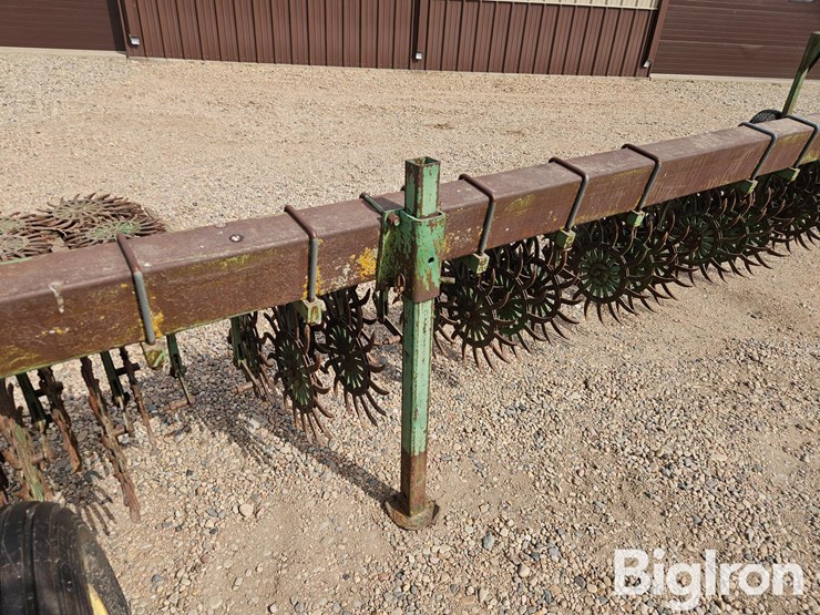 john-deere-400-image-12