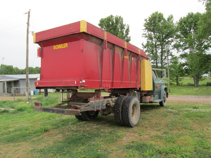 1974-chevrolet-c60-image-3