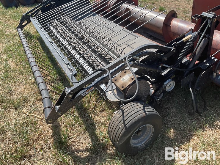 international-810-13-image-10