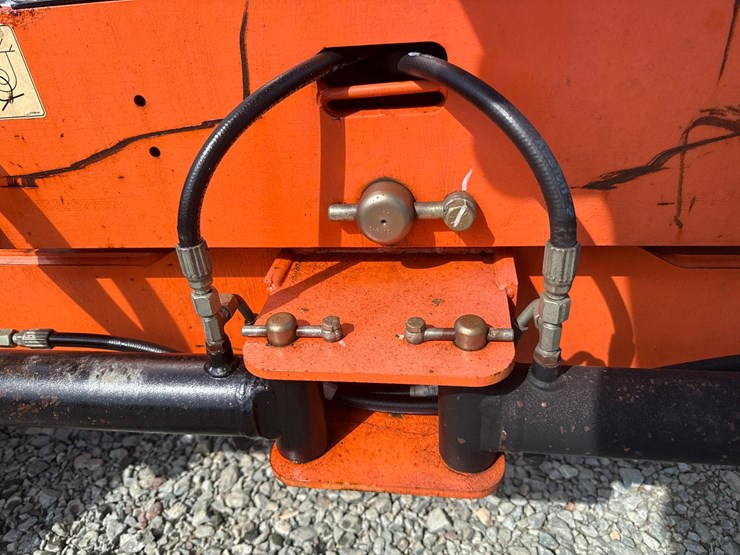 jlg-600aj-image-40