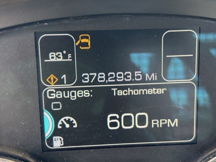 2019-kenworth-t880-image-37