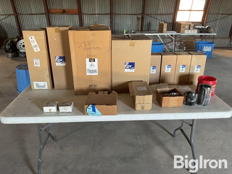 case-ih-filters-image-2