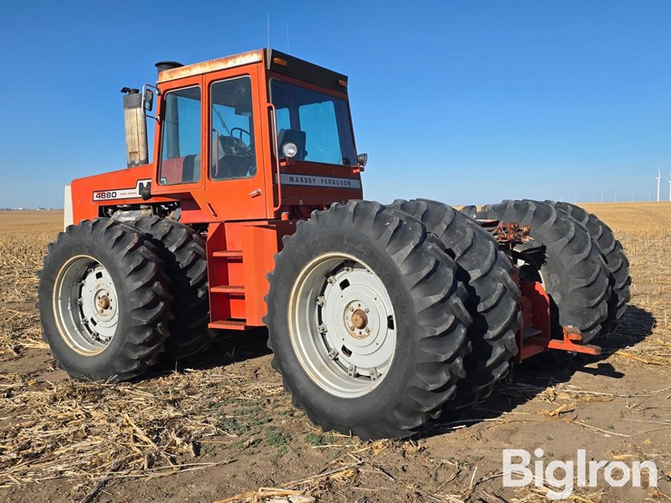 1979-massey-ferguson-4880-image-7