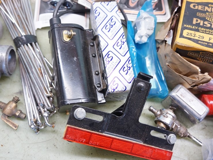 harley,-colony,-gary-bang-etc…-miscellaneous-parts-lot-image-4