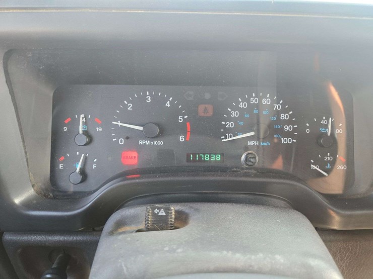 2000-jeep-wrangler-image-15