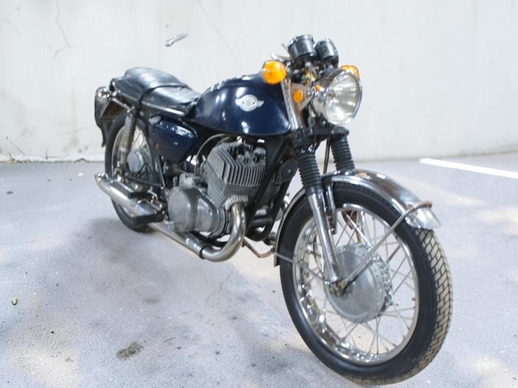 1970-suzuki-t500-motorcycle-image-2