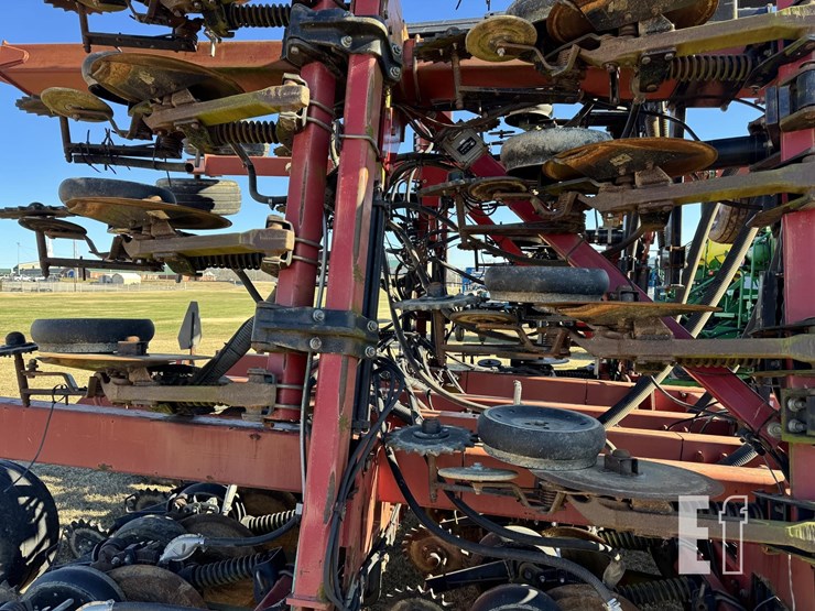 case-ih-2400-image-8