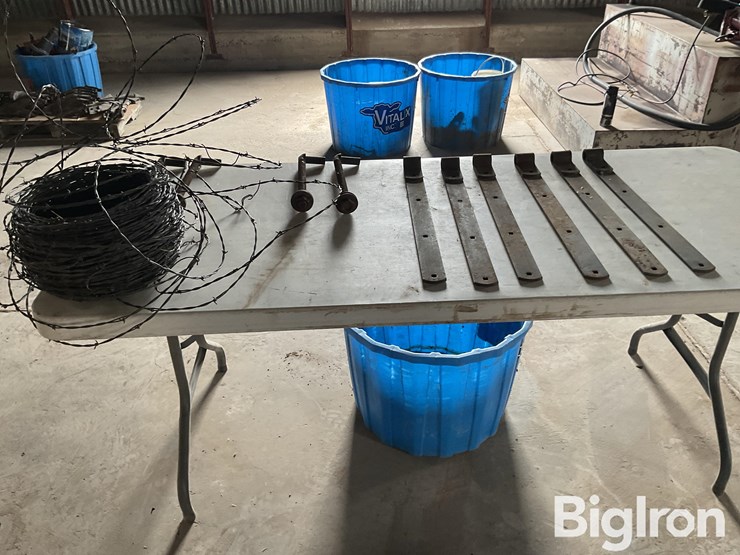 gate-hardware-image-6