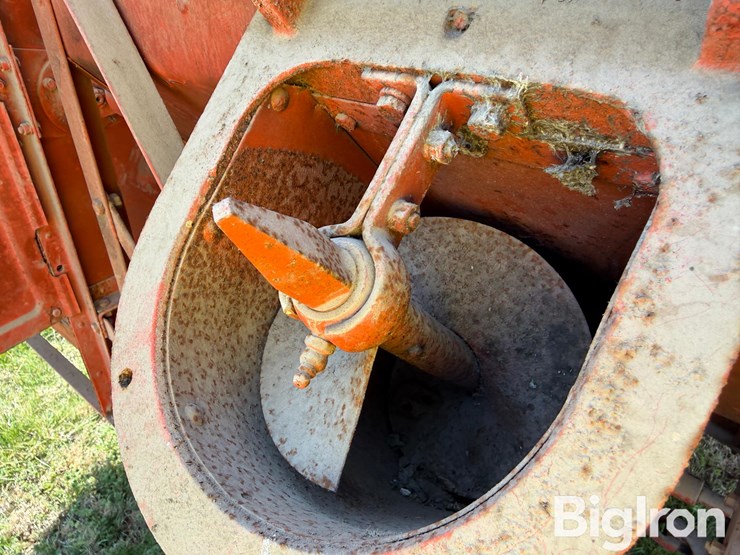 allis-chalmers-66-image-19